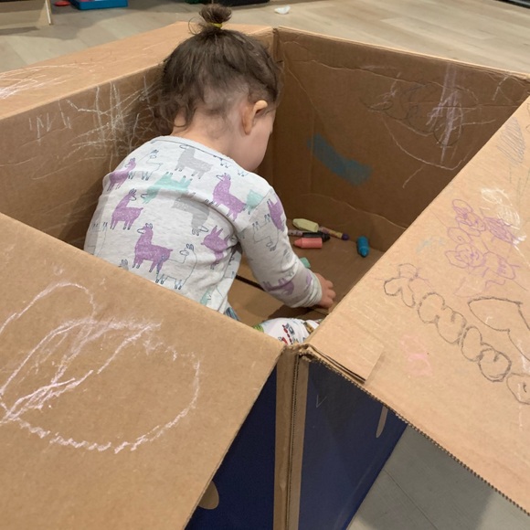 Meet your Posher! - Picture 2 of 3